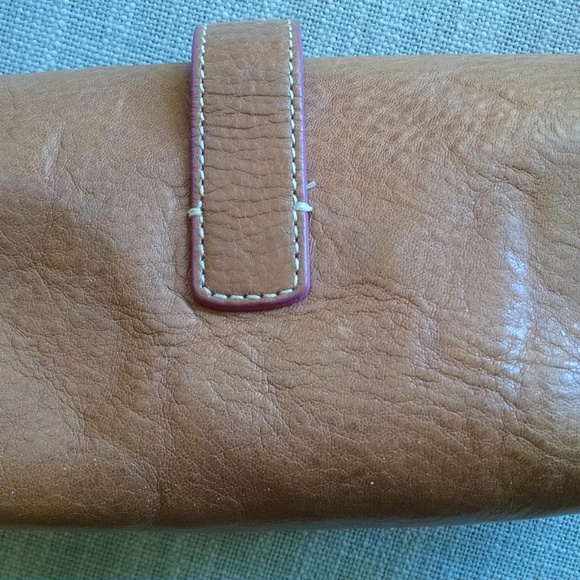 Dooney & Bourke Small Shoulder Bag-Heart Buckle - Picture 3 of 3